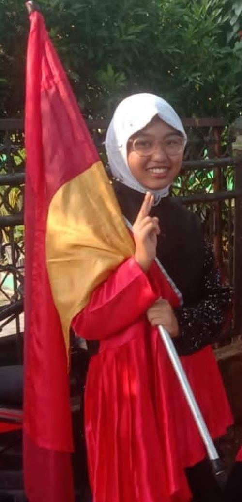 Kakak Aruna, siswi kelas 6 SD